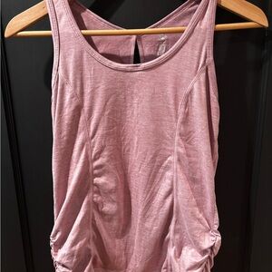 GAIAM Ruched Tank Top in Heathered Lavender Key Hole Size XS Workout Shirt